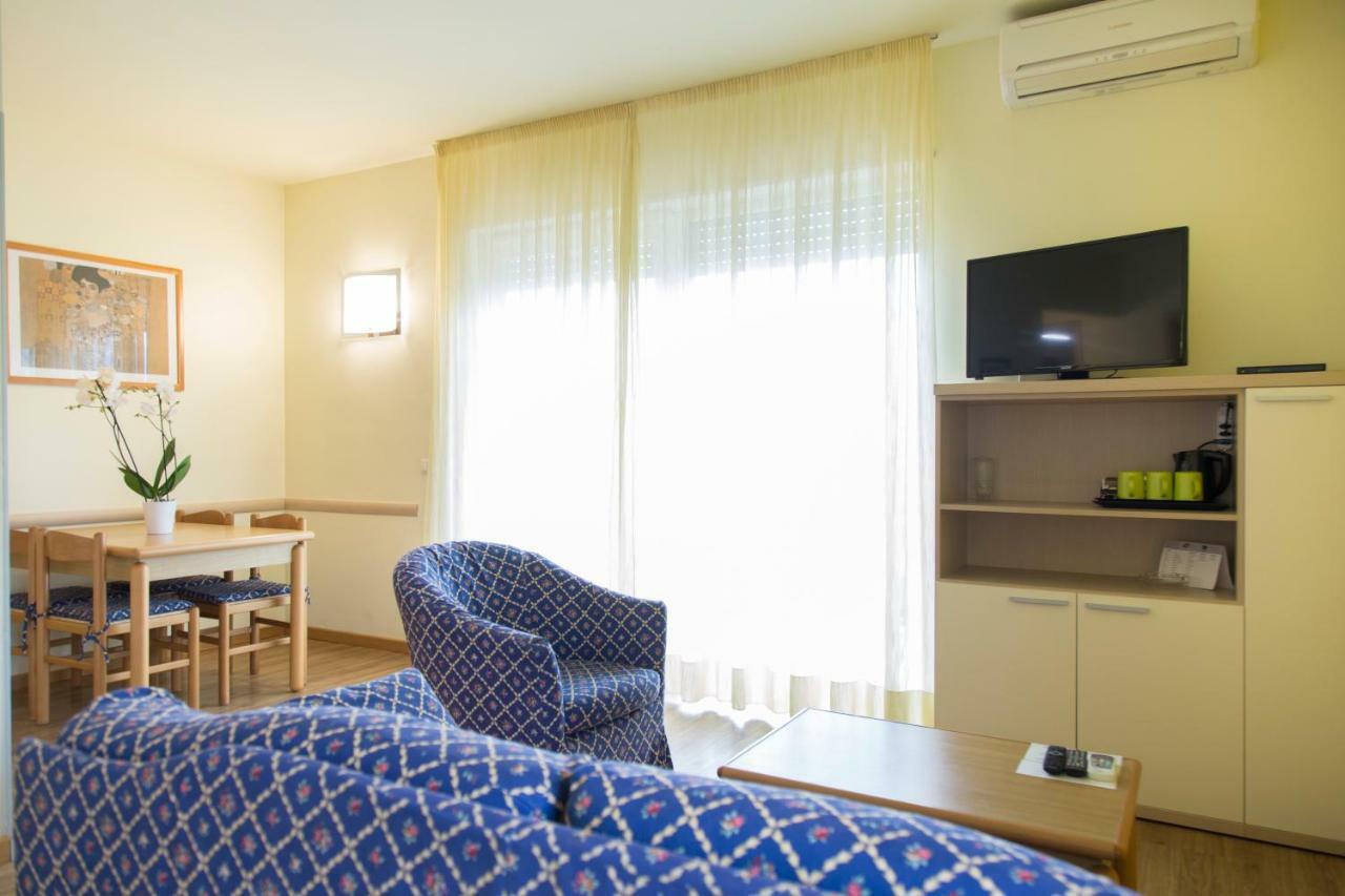 Residence La Madonnina 리몬네술가르다 외부 사진